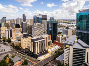 Отель Pullman Brisbane King George Square  Брисбен